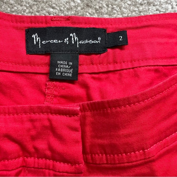 Red shorts with zipper detail in US 2. Fits big. Worn only once. - Picture 3 of 5